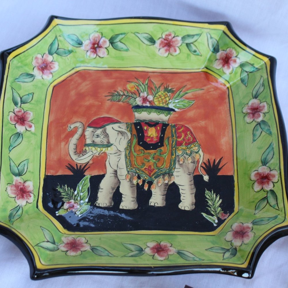 Elephant Serving Tray, perfect condition for your Oriental designing